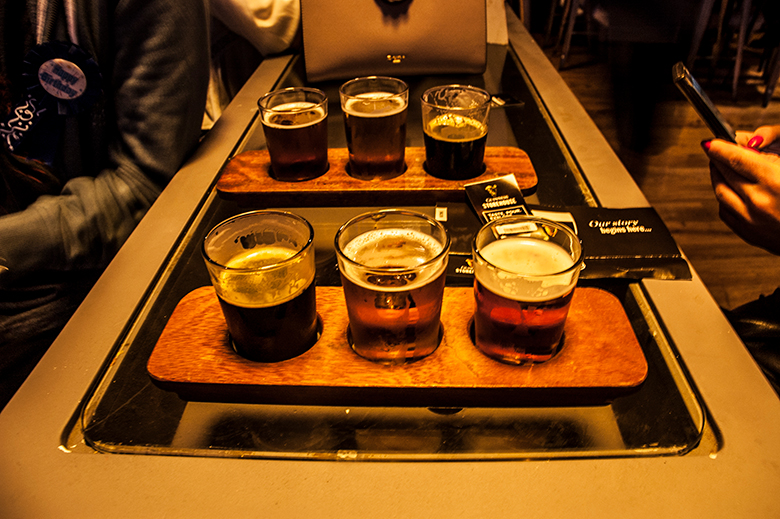10 rzeczy, które musisz zrobić w Dublinie: testowanie piw w Guinness Storehouse